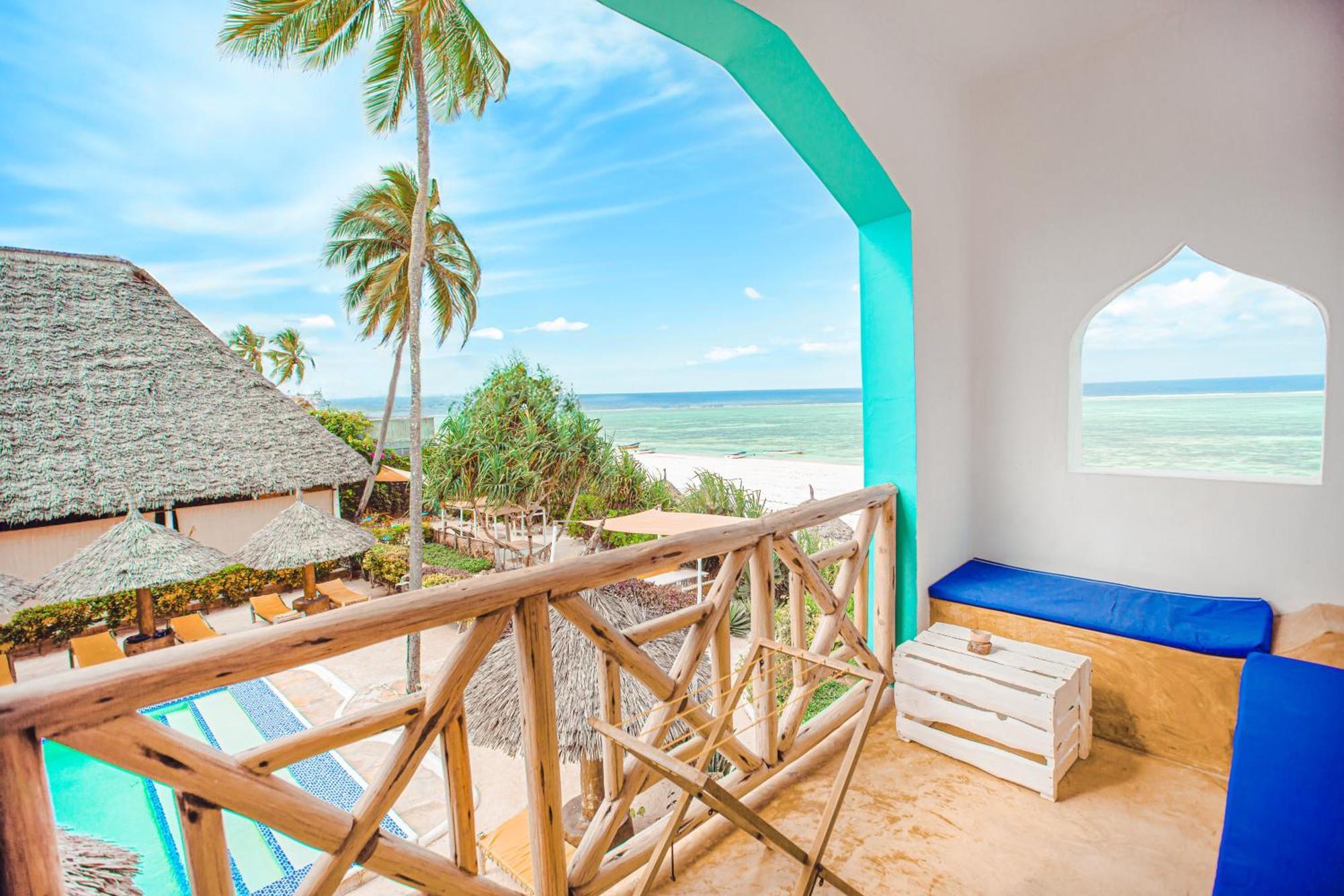 Ahg Sun Bay Mlilile Beach Hotel Матемве Екстер'єр фото
